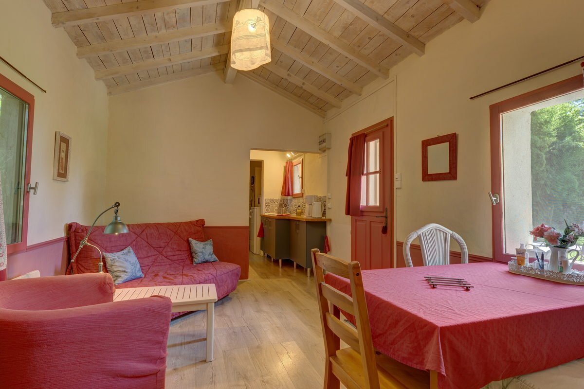 mas saint germain gite camargue vacances le noisetier